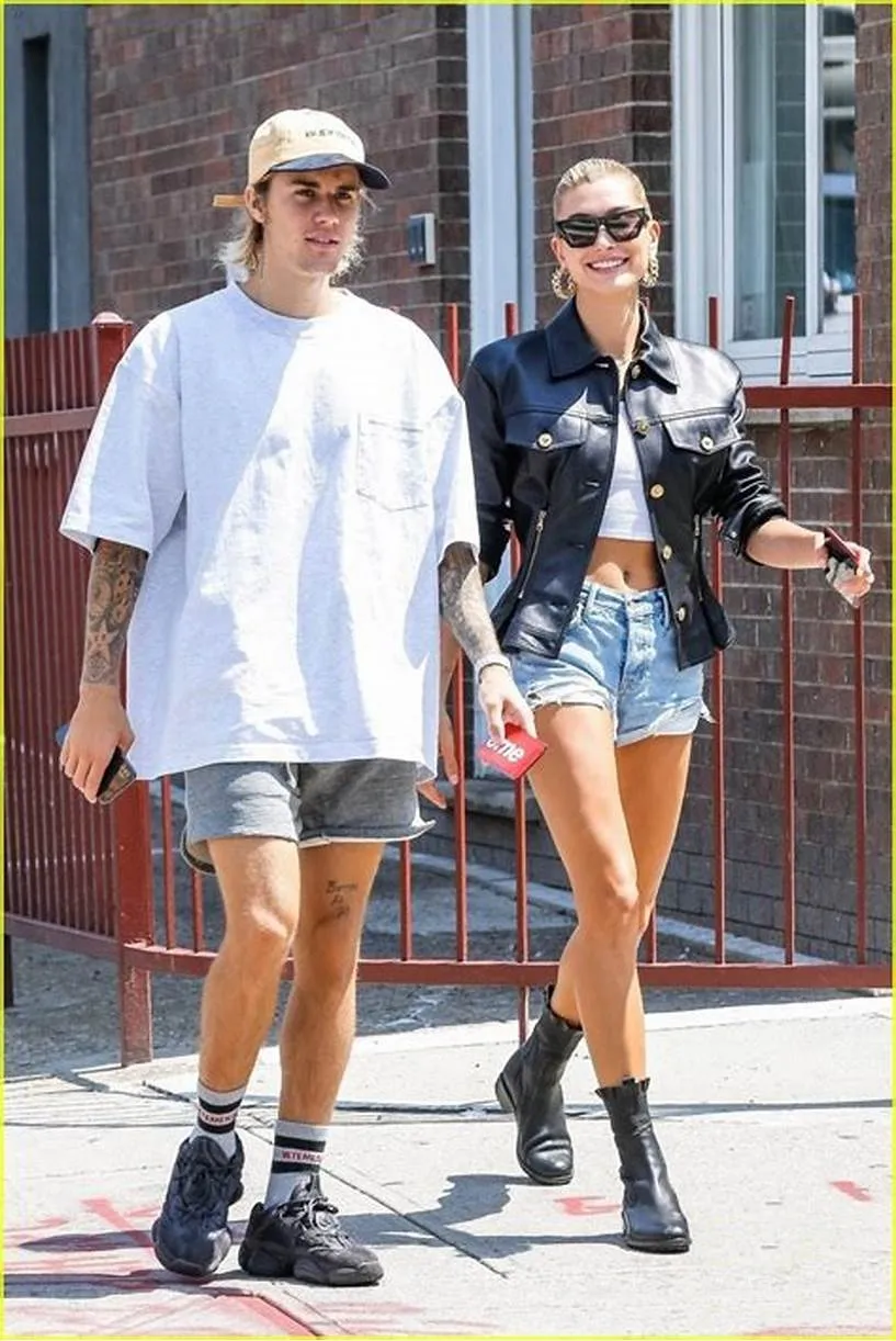 Justin Bieber Shares a Heartwarming Moment with Wife Hailey and Their ...
