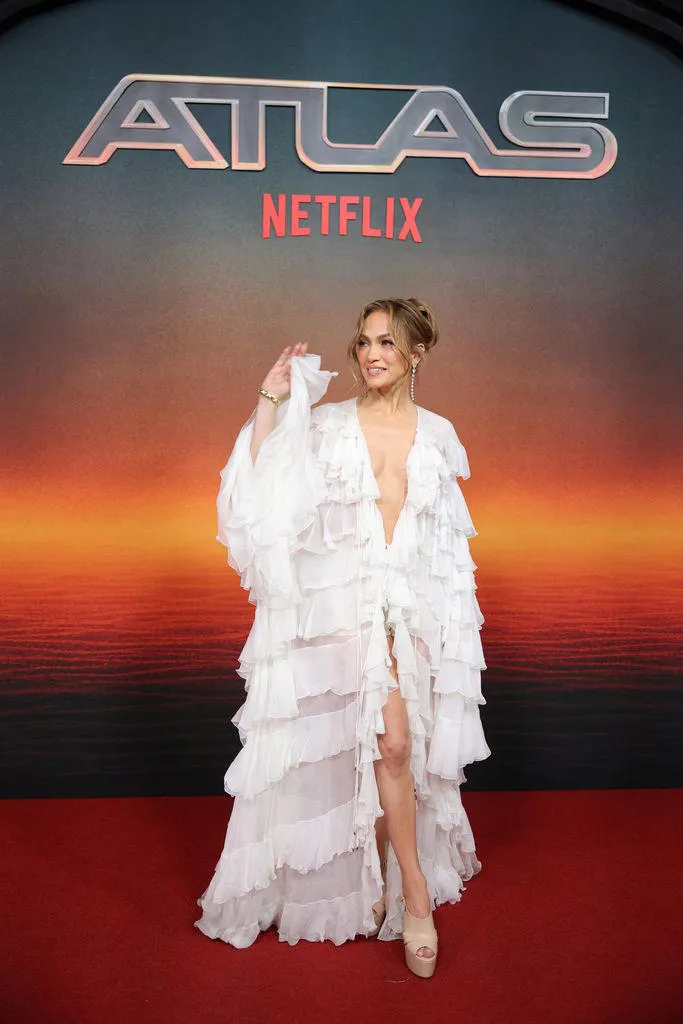 JLo looked fabulous at the Atlas premiere