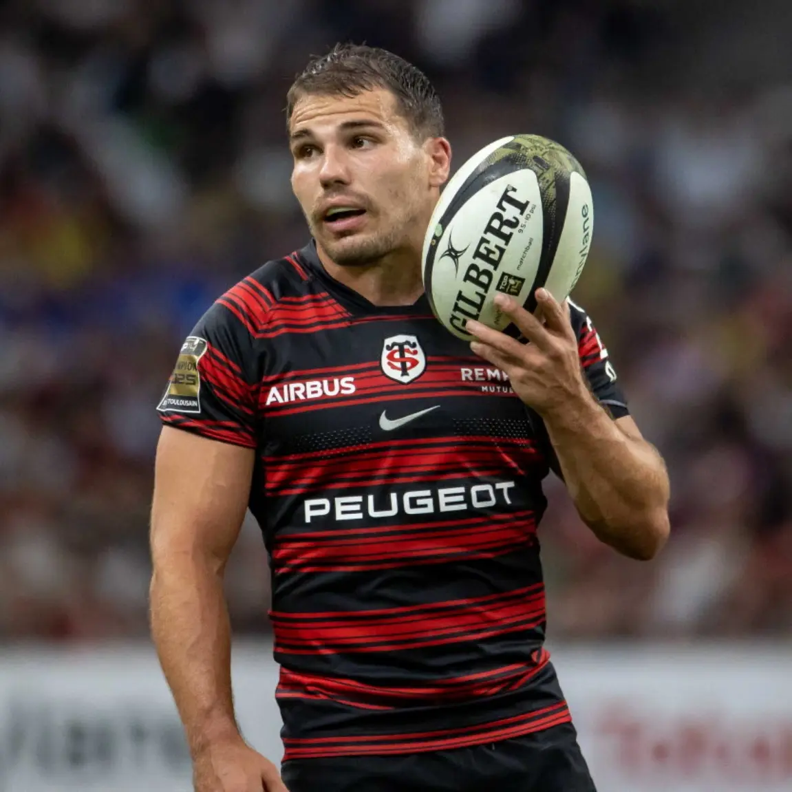 Cover Image for DERNIÈRE MINUTE : Antoine Dupont, superstar du Stade Toulousain, lâche une déclaration choc qui enflamme immédiatement la toile